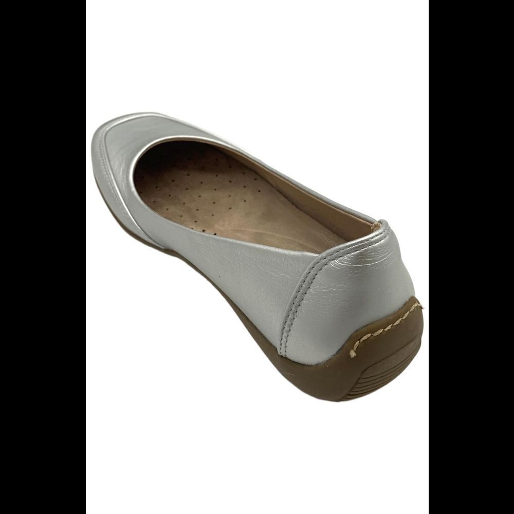 Array Women's Cascade Flats Silver - Extra Wide - image 3